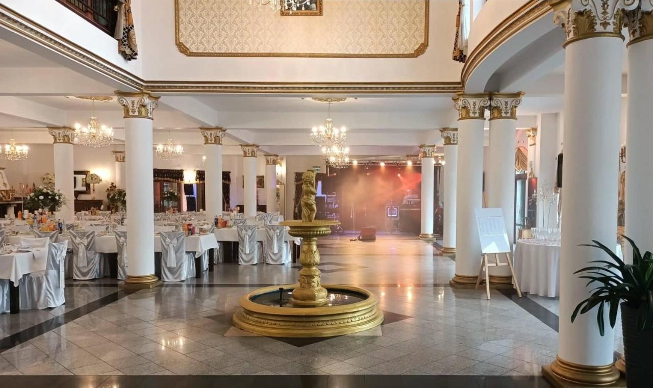 Uzdrowisko Sanatorium Augustow Palac Na Wodzie Falkowski Exteriör bild